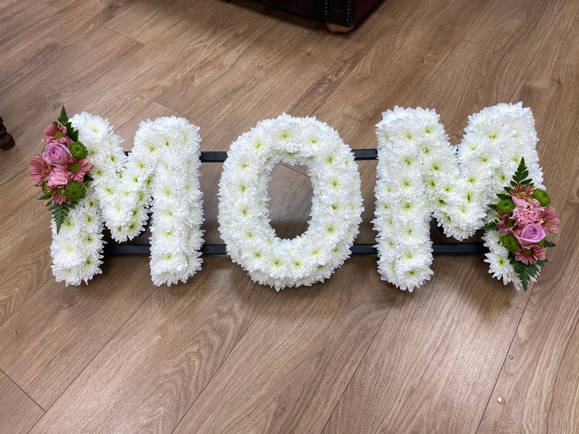 MOM
