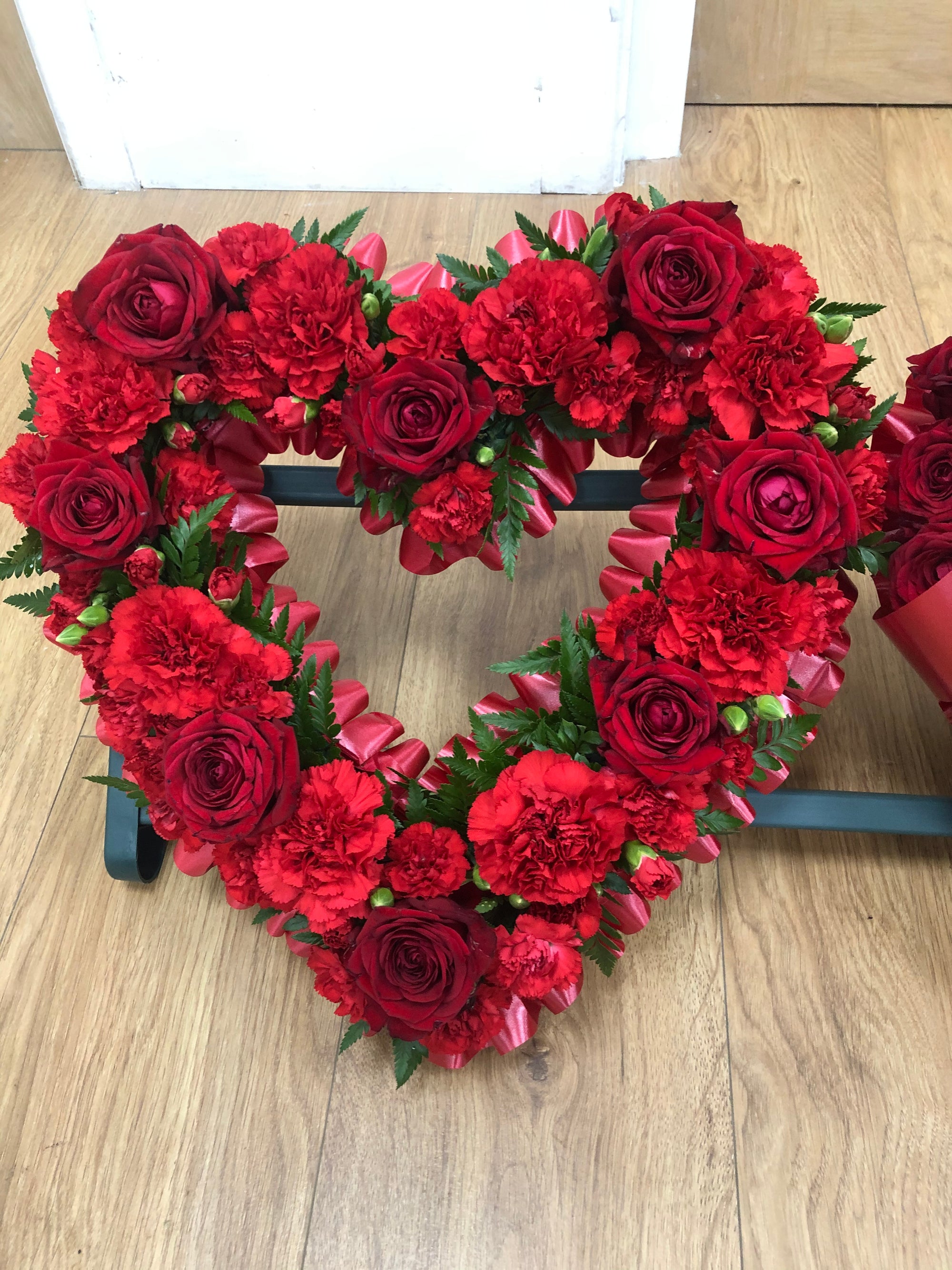 Red Rose &amp; Carnation Heart
